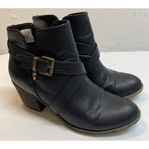Rocket Dog Noelani Ankle Boots 8.5 Black Slip On Buckle Chunky Heel